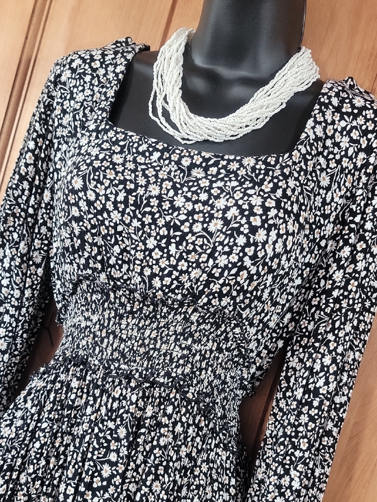 Angie Dresses & Skirts - Daisy Explosion Floral Print Dress